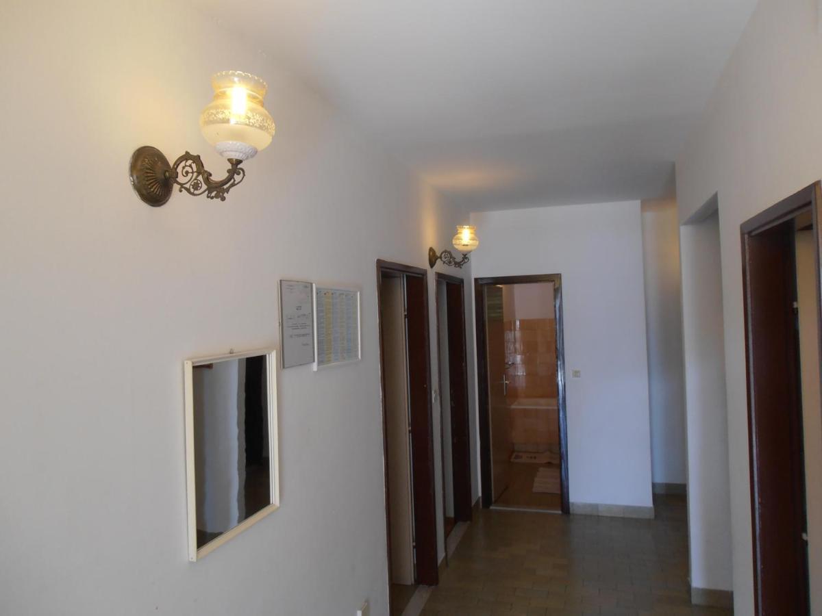 Apartment Villa Bešker Makarska Kamer foto