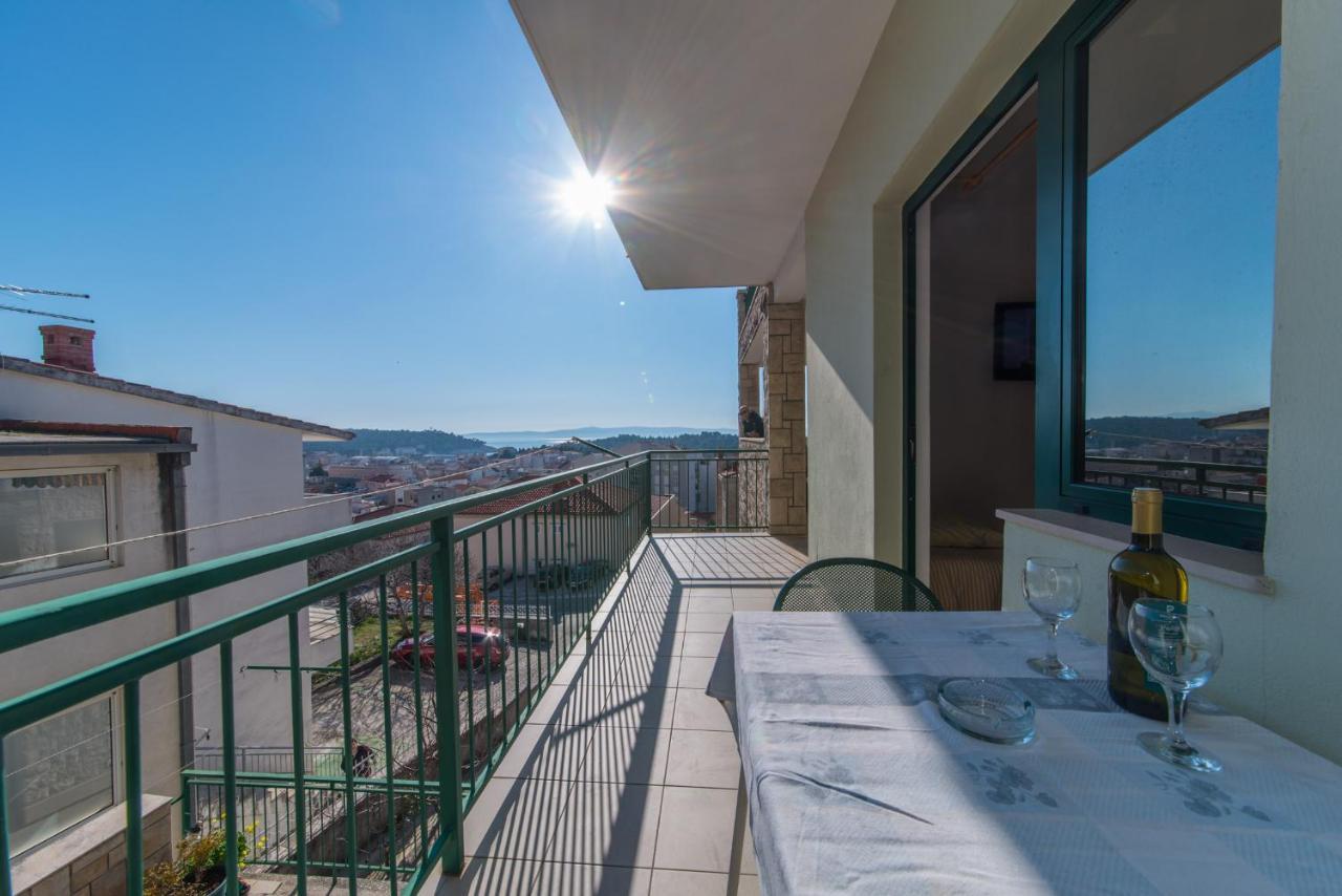 Apartment Villa Bešker Makarska Buitenkant foto
