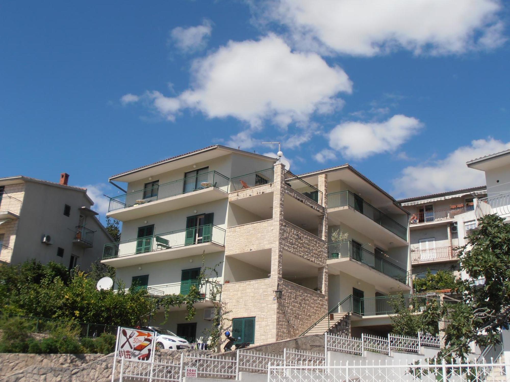 Apartment Villa Bešker Makarska Buitenkant foto